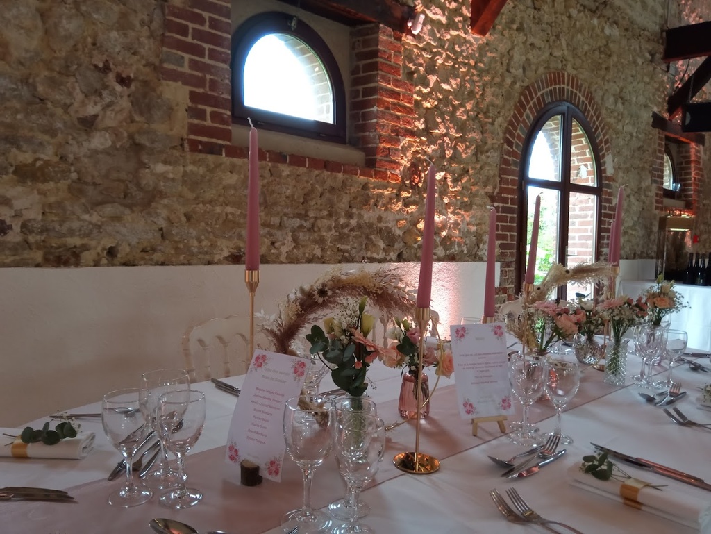 chemin de table rose velours