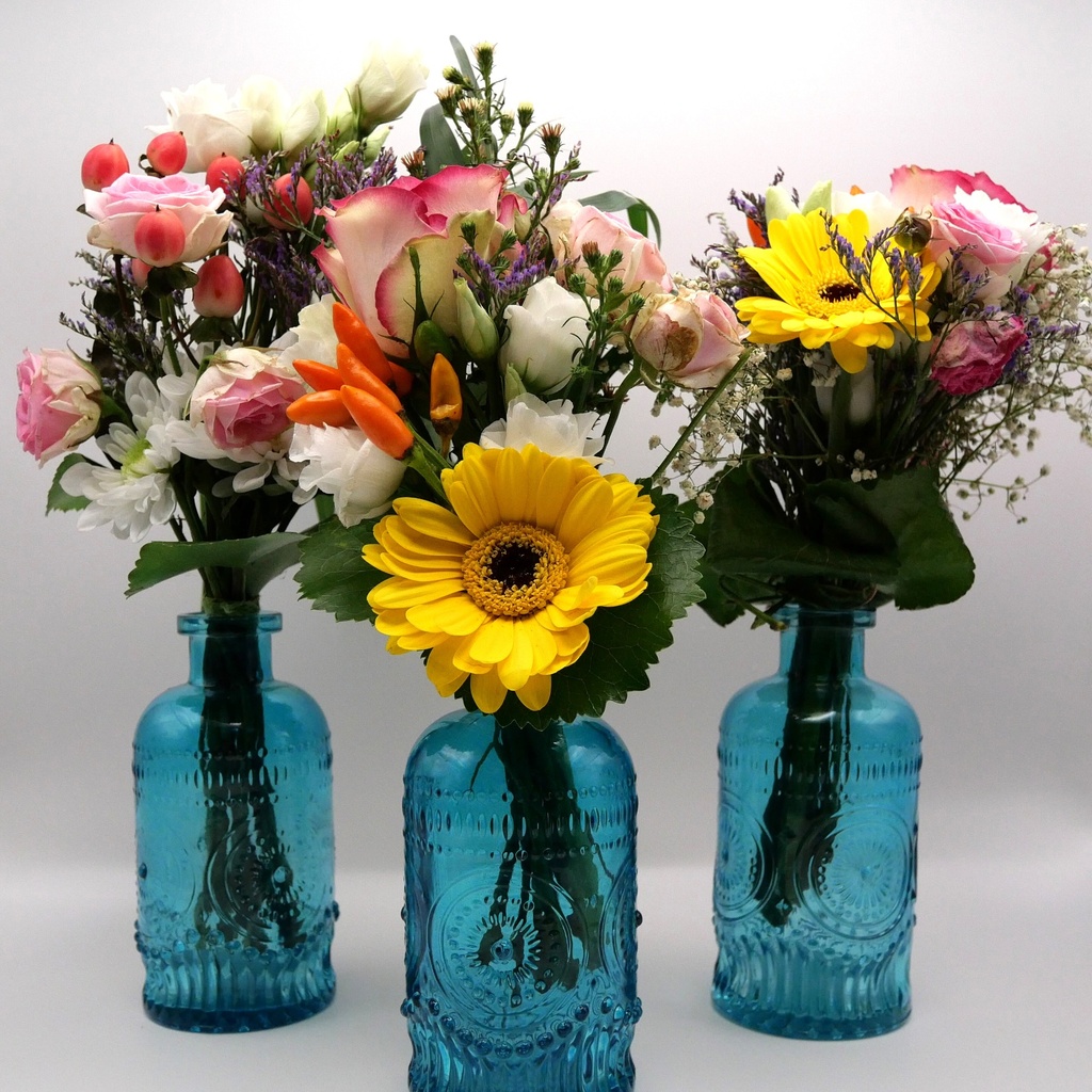 Vases bleus style Grec